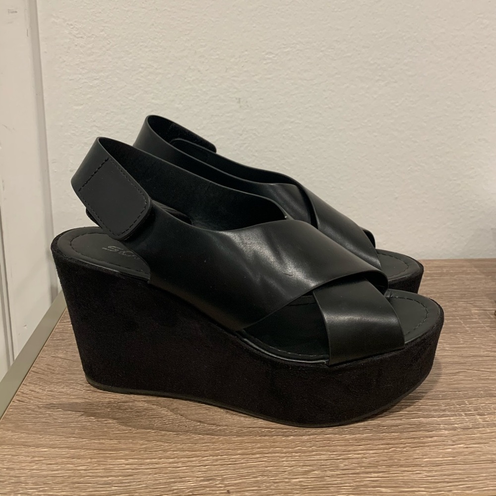 Black Soda Wedge with Suede Heels